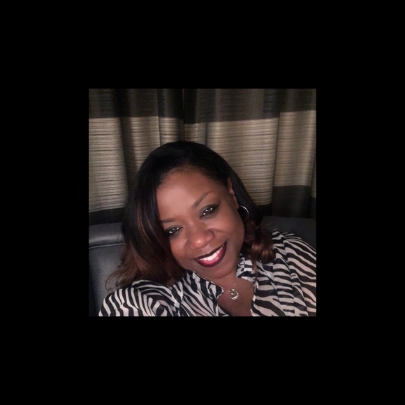 Meet your Posher, Kecia - Picture 1 of 1